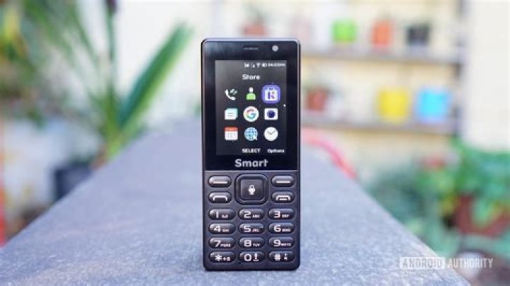 MTN Smart S KaiOS home screen The MTN Smart S KaiOS phone, showing the home screen.