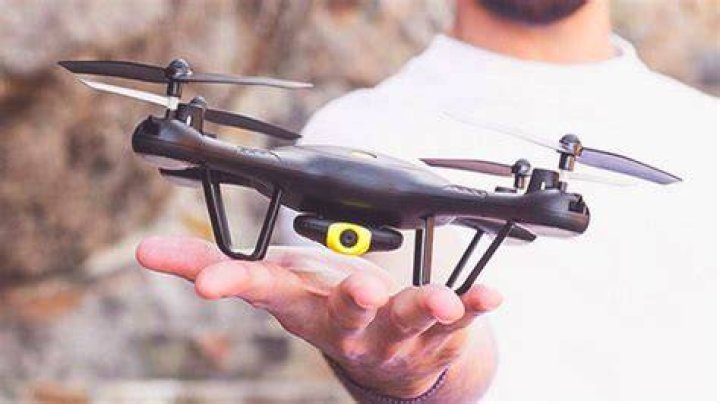 Trndlabs Spectre Drone Flying Trndlabs Spectre Drone