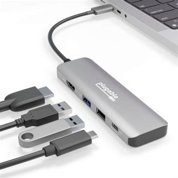 belkin-usb-a-usb-c USB-C and USB ports.