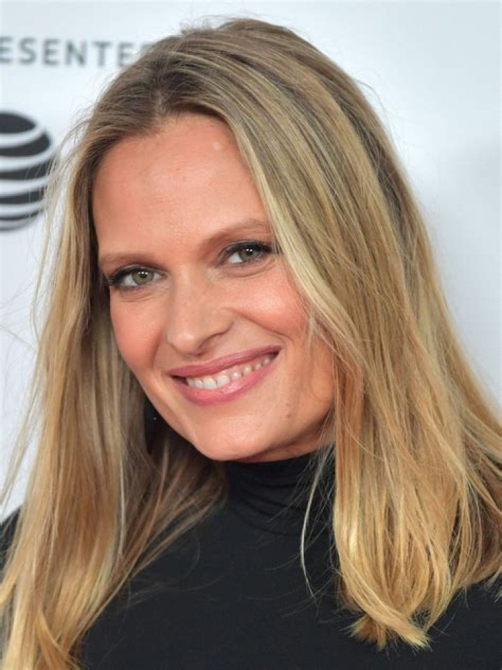 Vinessa Shaw Early Life Vinessa Shaw Early Life