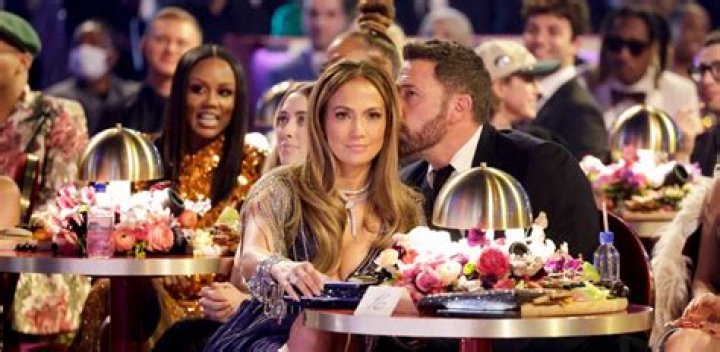 Watch Jennifer Lopez's Daughter Emme Sing at the Super Bowl POPSUGAR
