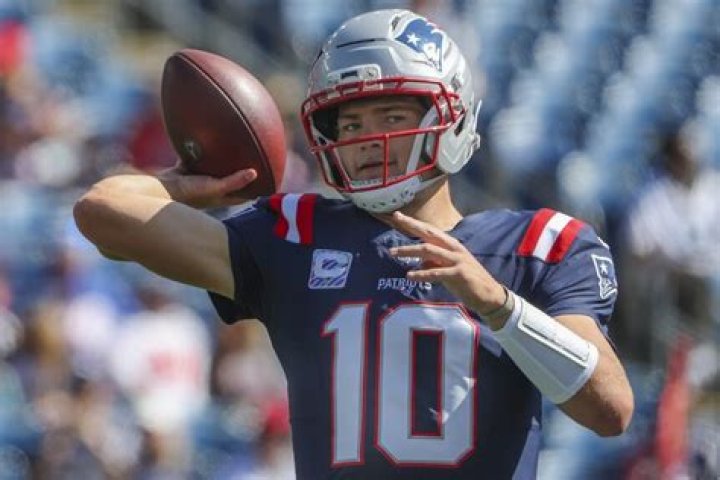 Who Has The Former Quarterback Dated?