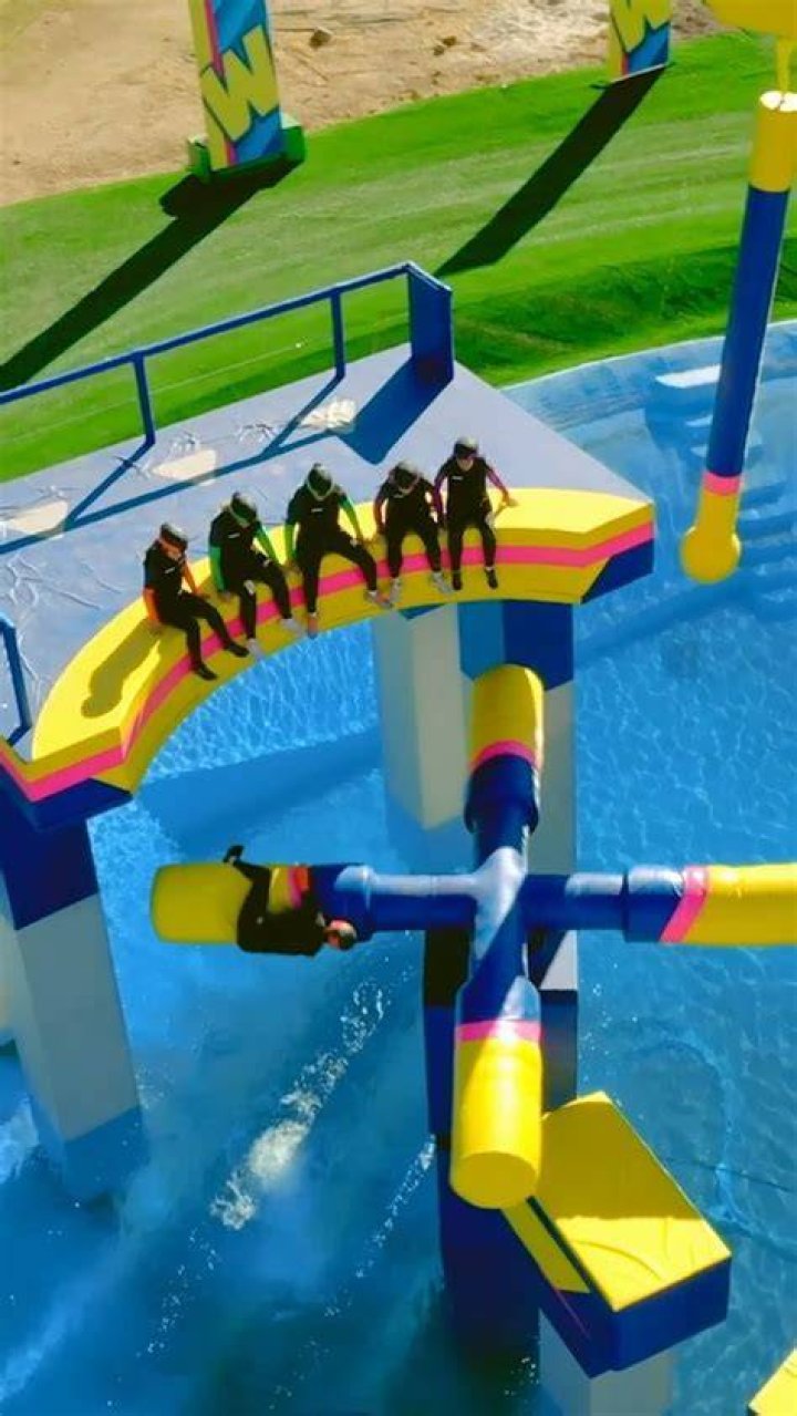 Wipeout 2-2 Wipeout 2-2
